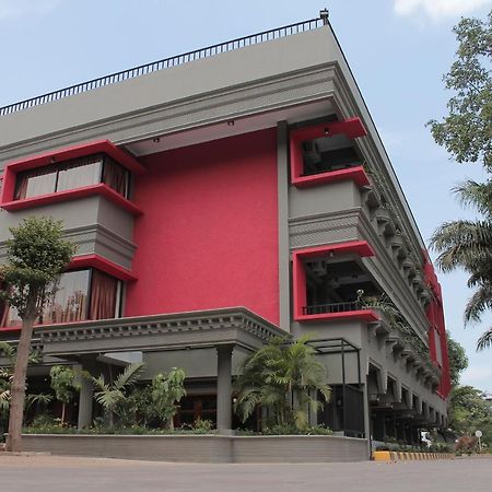 Hotel Oyo 222 M@Jayakarta Exterior foto
